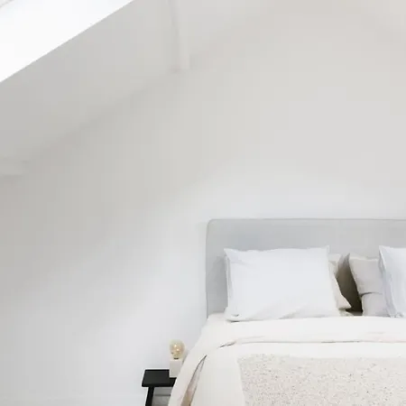 High-end 3bdr @ Center Apartment Antwerp